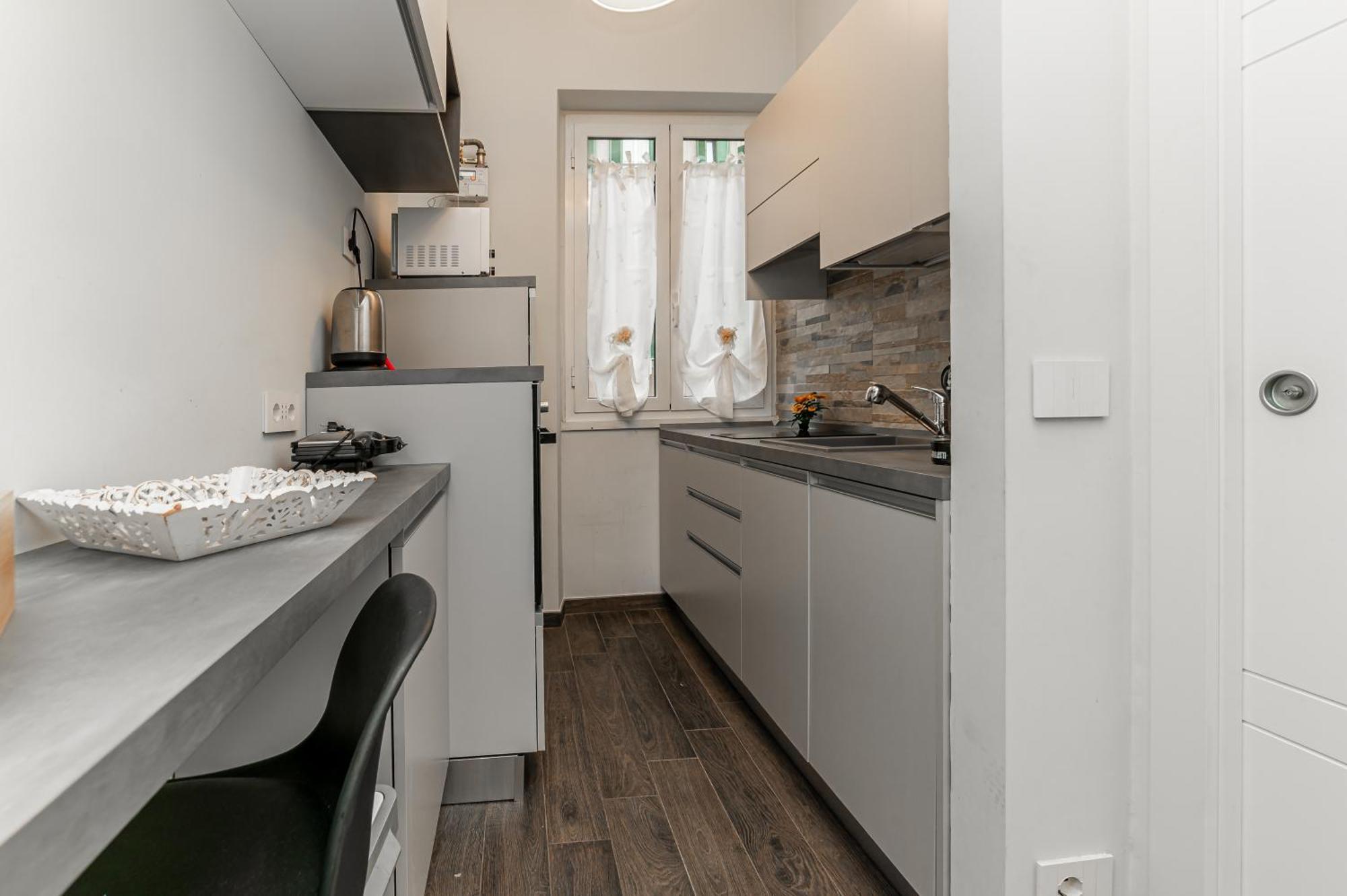 Apartment Francesca - Metro Basilica San Paolo